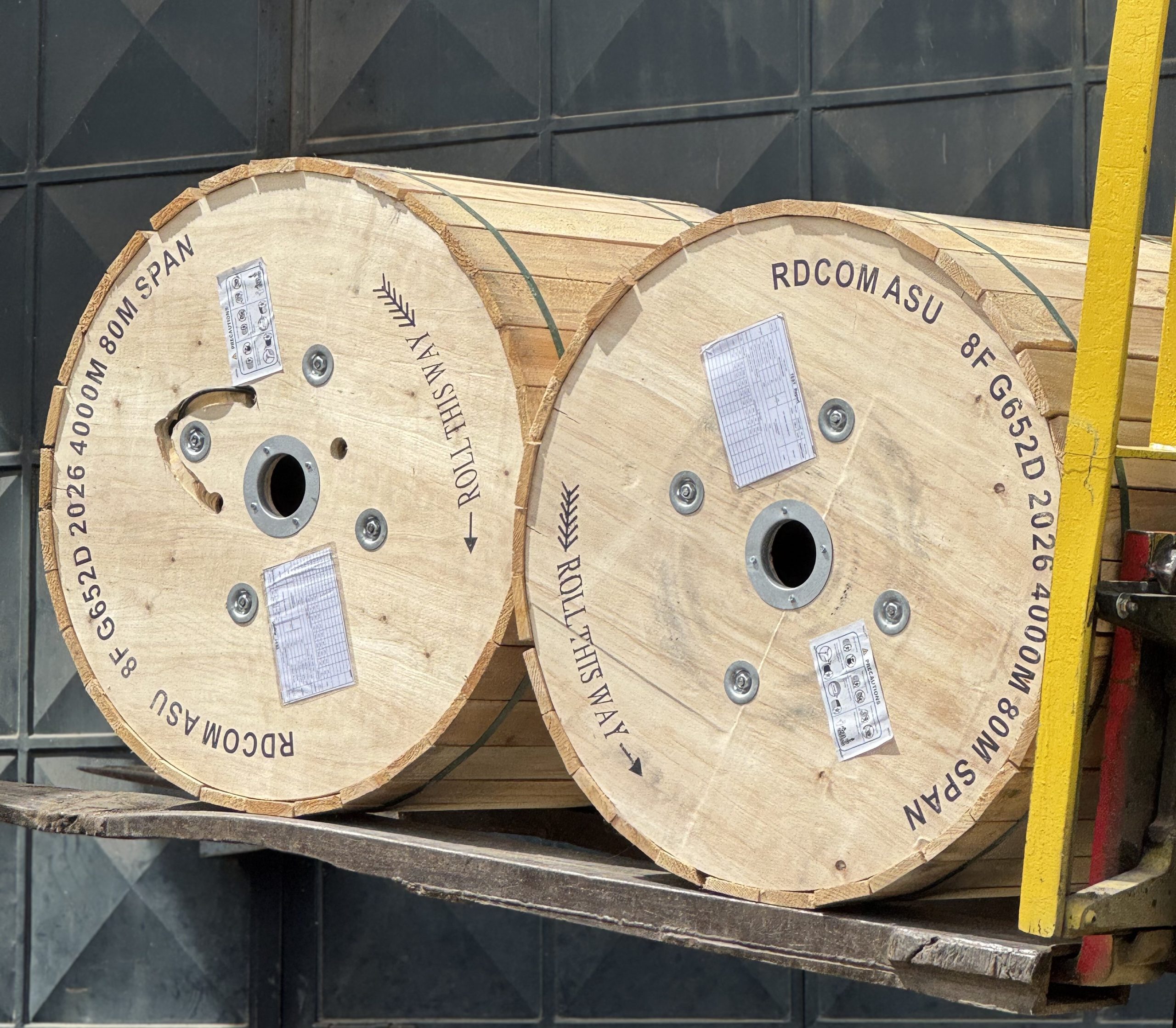 ADSS Mini Fibre Optic Cable, 4km Roll (6, 8, 12 & 24 Core)